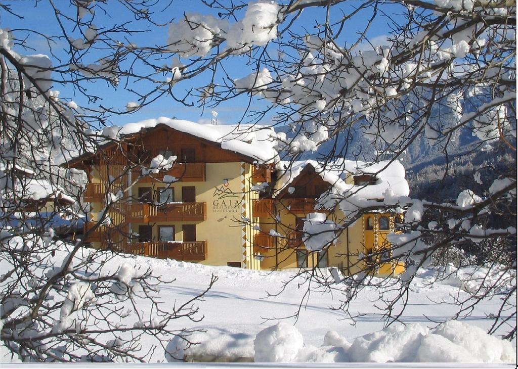 Gaia Residence Hotel Медзана Екстериор снимка