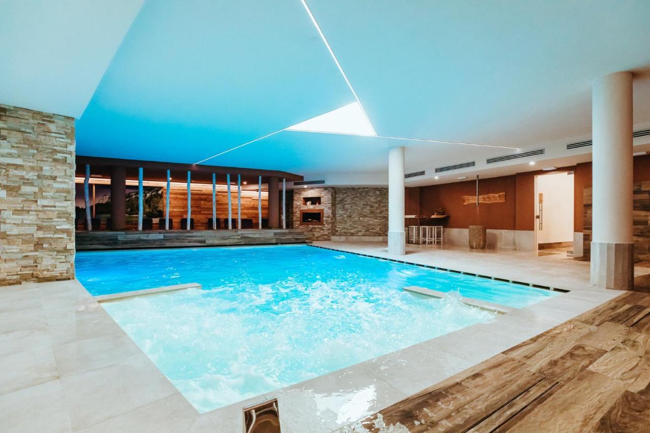 Gaia Residence Hotel Медзана Екстериор снимка