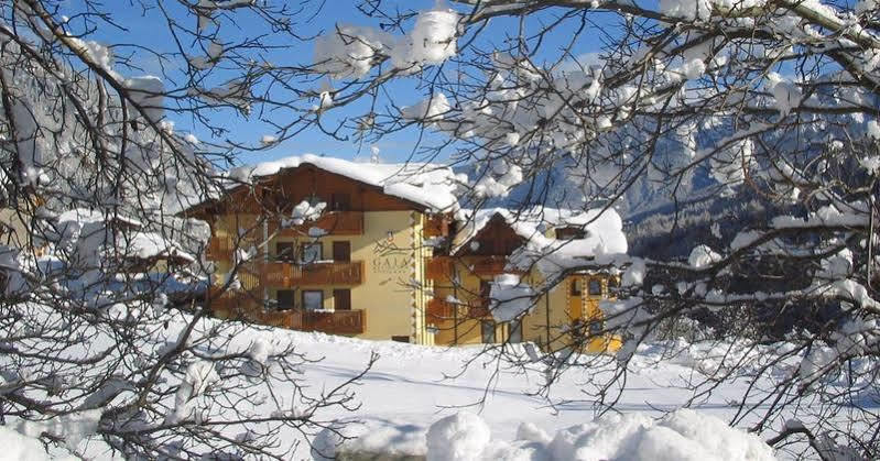 Gaia Residence Hotel Медзана Екстериор снимка